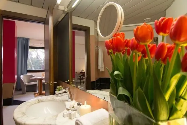 Comfort Büyük Yataklı Tek Kişilik Oda