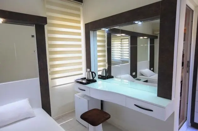 Standart Oda, Bahçe Manzaralı, Balkonlu