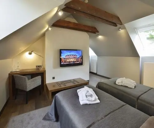 Design İki Ayrı Yataklı Oda