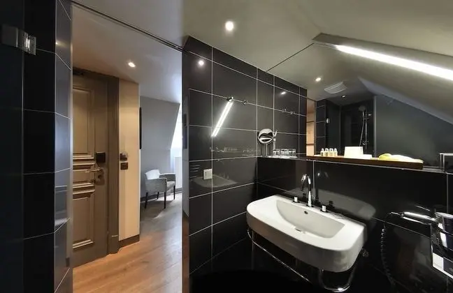 Design İki Ayrı Yataklı Oda