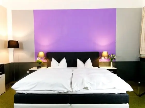 Tek Büyük veya İki Ayrı Yataklı Oda