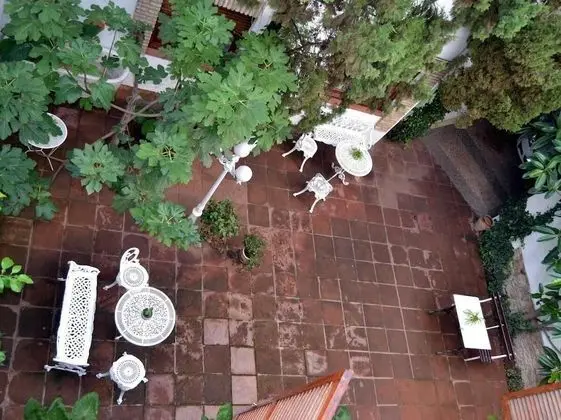 Standard Üç Kişilik Oda