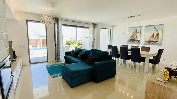 Villa, 3 Yatak Odası, Kişiye Özel Havuzlu, Havuz Manzaralı