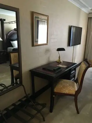 Executive Oda, Balkon
