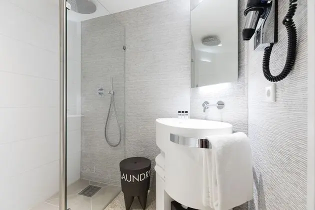 Superior Oda, 2 Tek Kişilik Yatak, Manzarasız (Souterrain/Basement)