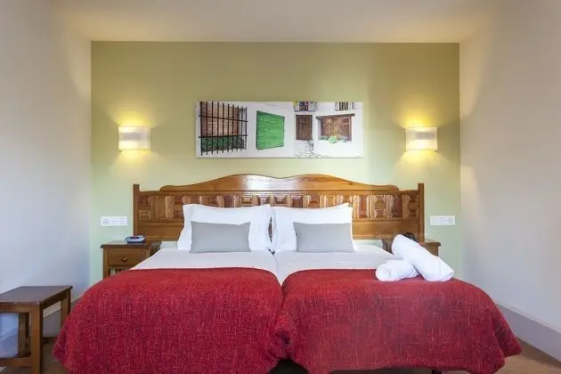 Tek Büyük Yataklı Oda