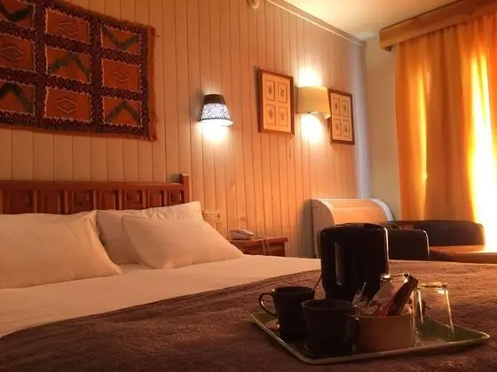 Tek Büyük Yataklı Oda