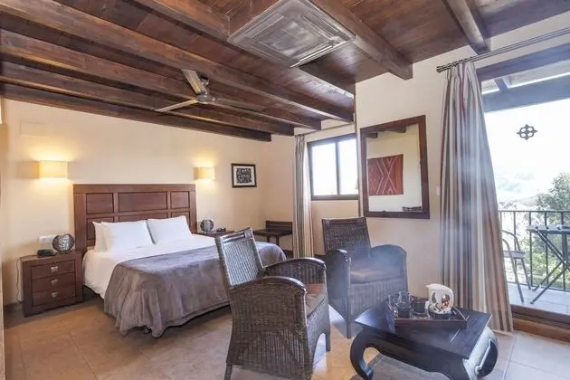 Tek Büyük Yataklı Oda