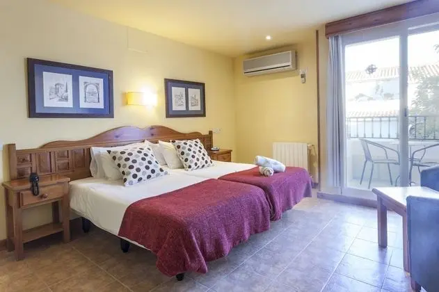 Tek Büyük Yataklı Oda