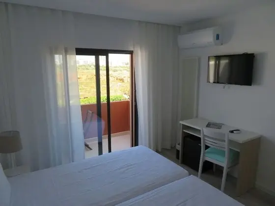 Junior Süit, Balkon, Bahçe Manzaralı