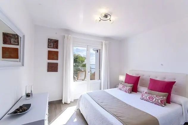 Villa, 5 Yatak Odası, Kişiye Özel Havuzlu, Deniz Manzaralı