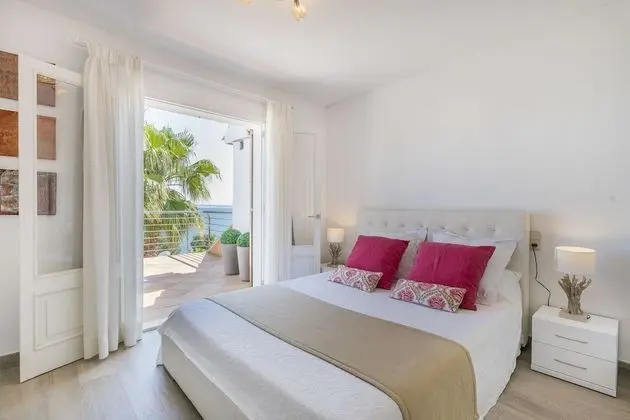 Villa, 5 Yatak Odası, Kişiye Özel Havuzlu, Deniz Manzaralı