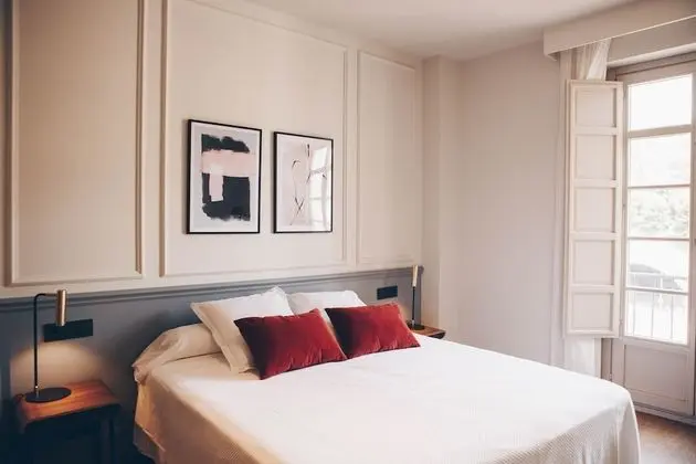 Tek Büyük Yataklı Oda (Habitación Doble 1 o 2 camas)