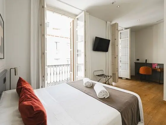 Tek Büyük Yataklı Oda (Habitación Doble 1 o 2 camas)