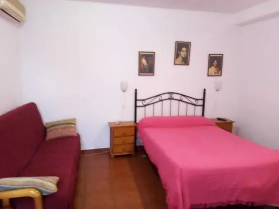 Tek Büyük Yataklı Oda