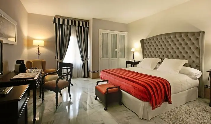 Junior Stüdyo Süit