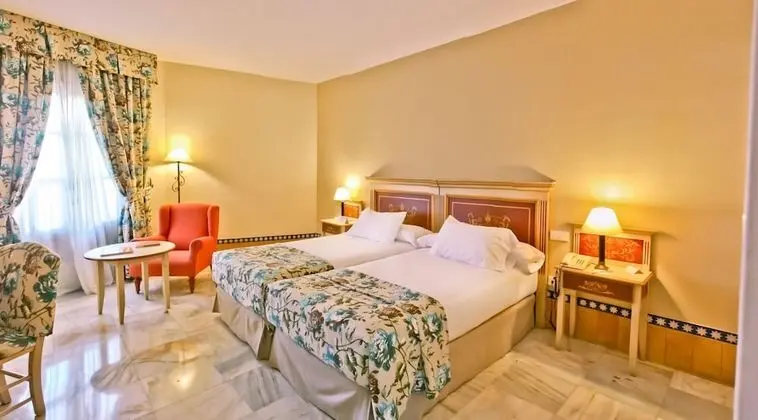 Standard Tek Büyük veya İki Ayrı Yataklı Oda