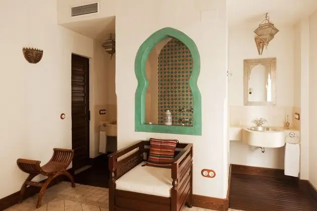 Romantic Tek Büyük Yataklı Oda