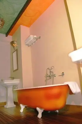 Romantic Tek Büyük Yataklı Oda