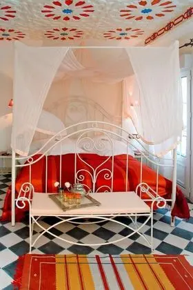 Romantic Tek Büyük Yataklı Oda