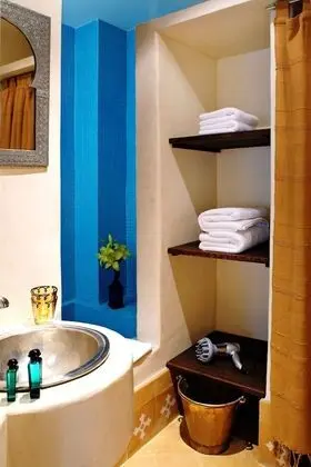 Standard Tek Büyük veya İki Ayrı Yataklı Oda