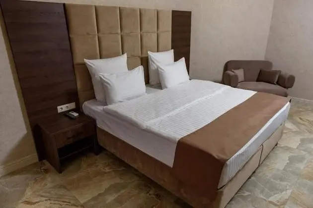 Standard Tek Büyük veya İki Ayrı Yataklı Oda