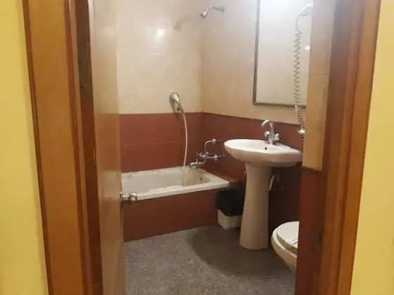 Deluxe Tek Büyük Yataklı Oda, 1 Çift Kişilik Yatak, Engellilere Uygun