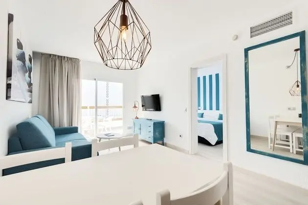 One Bedroom Apartment