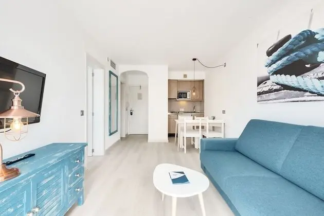 One Bedroom Apartment