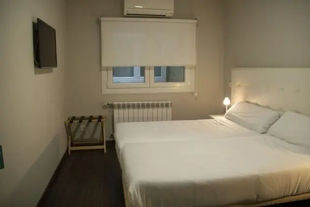 Standard Tek Büyük veya İki Ayrı Yataklı Oda