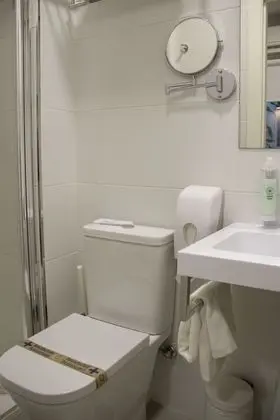 Tek Kişilik Oda