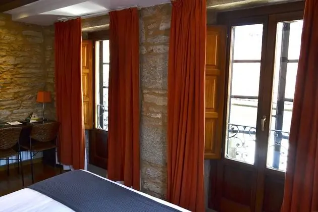 Premium Tek Büyük Yataklı Oda