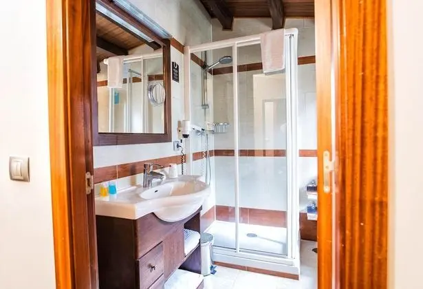 Standard Tek Büyük Yataklı Oda