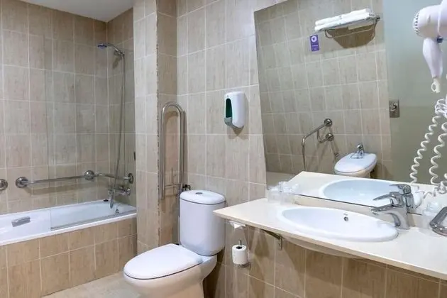 Economy İki Ayrı Yataklı Oda