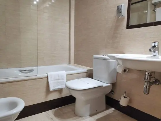 Standard Tek Büyük veya İki Ayrı Yataklı Oda