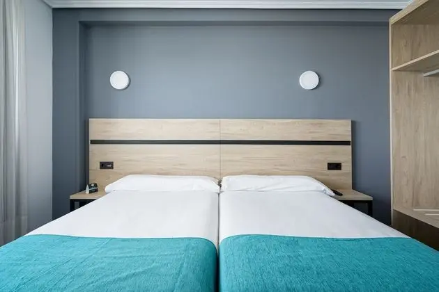 Economy Tek Büyük Yataklı Oda