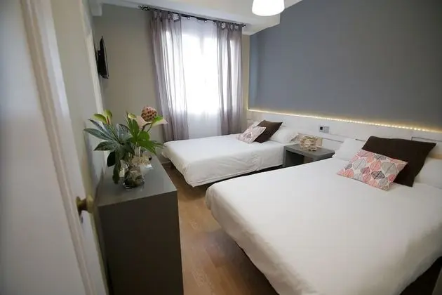 Tek Büyük veya İki Ayrı Yataklı Oda