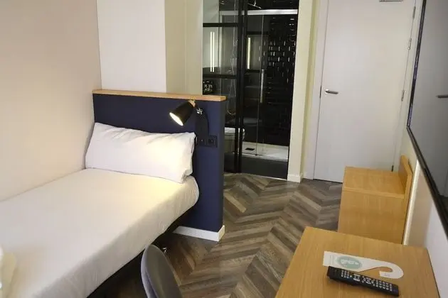 Tek Kişilik Oda