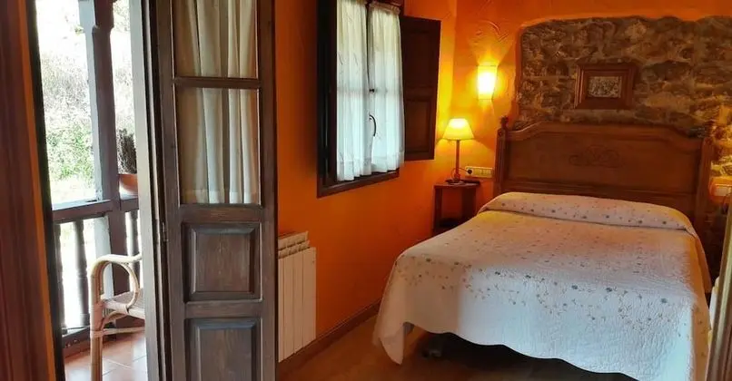 Tek Büyük veya İki Ayrı Yataklı Oda, Sigara İçilmez