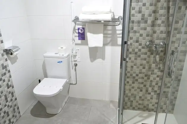 Tek Büyük veya İki Ayrı Yataklı Oda