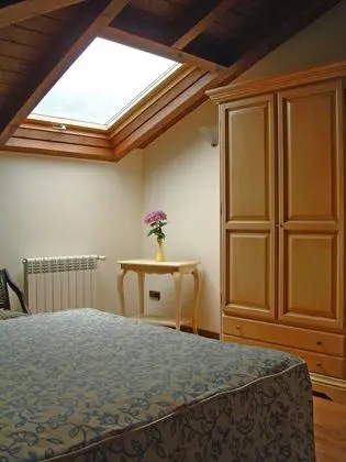Standard Tek Büyük Yataklı Oda, 1 Çift Kişilik Yatak (Attic)