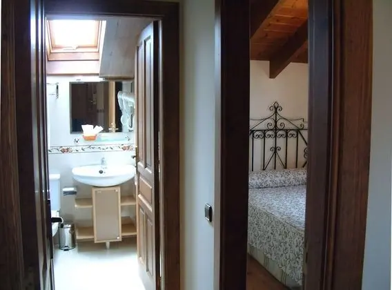 Standard Tek Büyük Yataklı Oda, 1 Çift Kişilik Yatak (Attic)