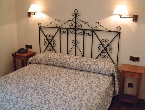 Standard Tek Büyük Yataklı Oda, 1 Çift Kişilik Yatak (Attic)
