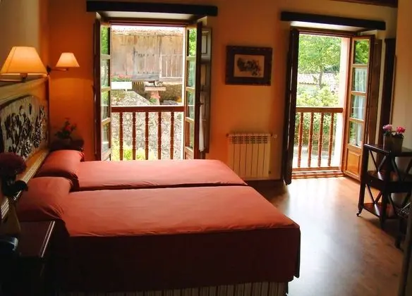 Standard Tek Büyük Yataklı Oda, 2 Tek Kişilik Yatak (Attic)