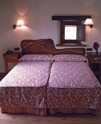 Standard Tek Büyük Yataklı Oda, 2 Tek Kişilik Yatak (Attic)