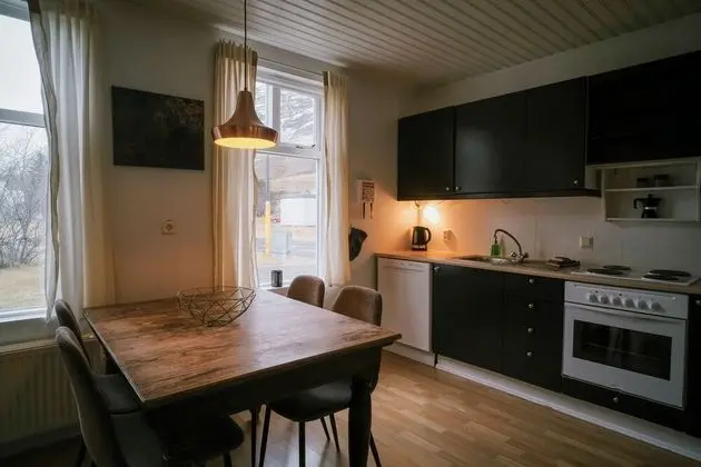 Apart Daire, 2 Yatak Odası, Zemin Kat