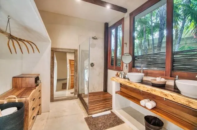 Villa Chechen 2 Bedrooms 4 people included