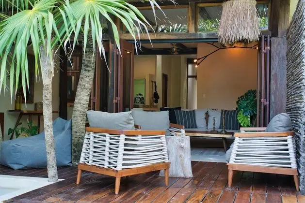 Villa Chechen 2 Bedrooms 4 people included