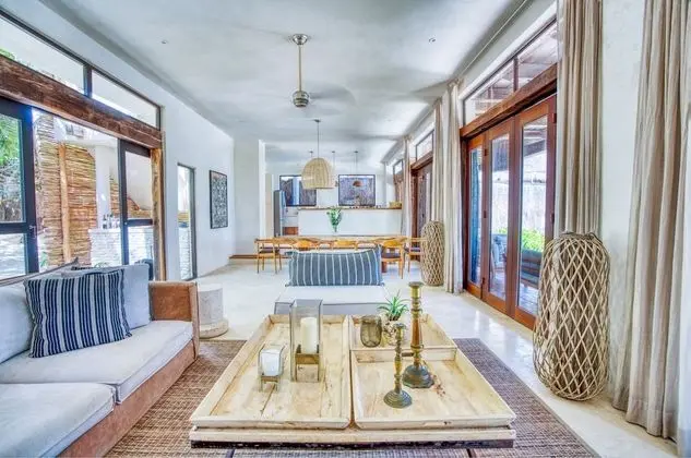 Villa Chukum 4 Bedrooms 11 people included