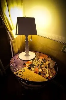 Tek Büyük Yataklı Oda (Private External Bathroom)